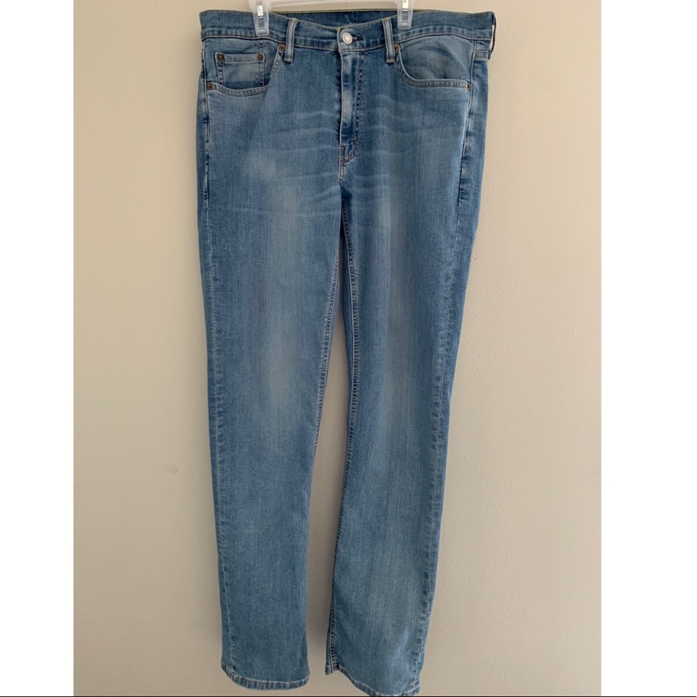 Levi’s 541 Athletic fit jeans